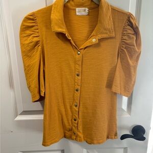 Nation mustard button up top in medium